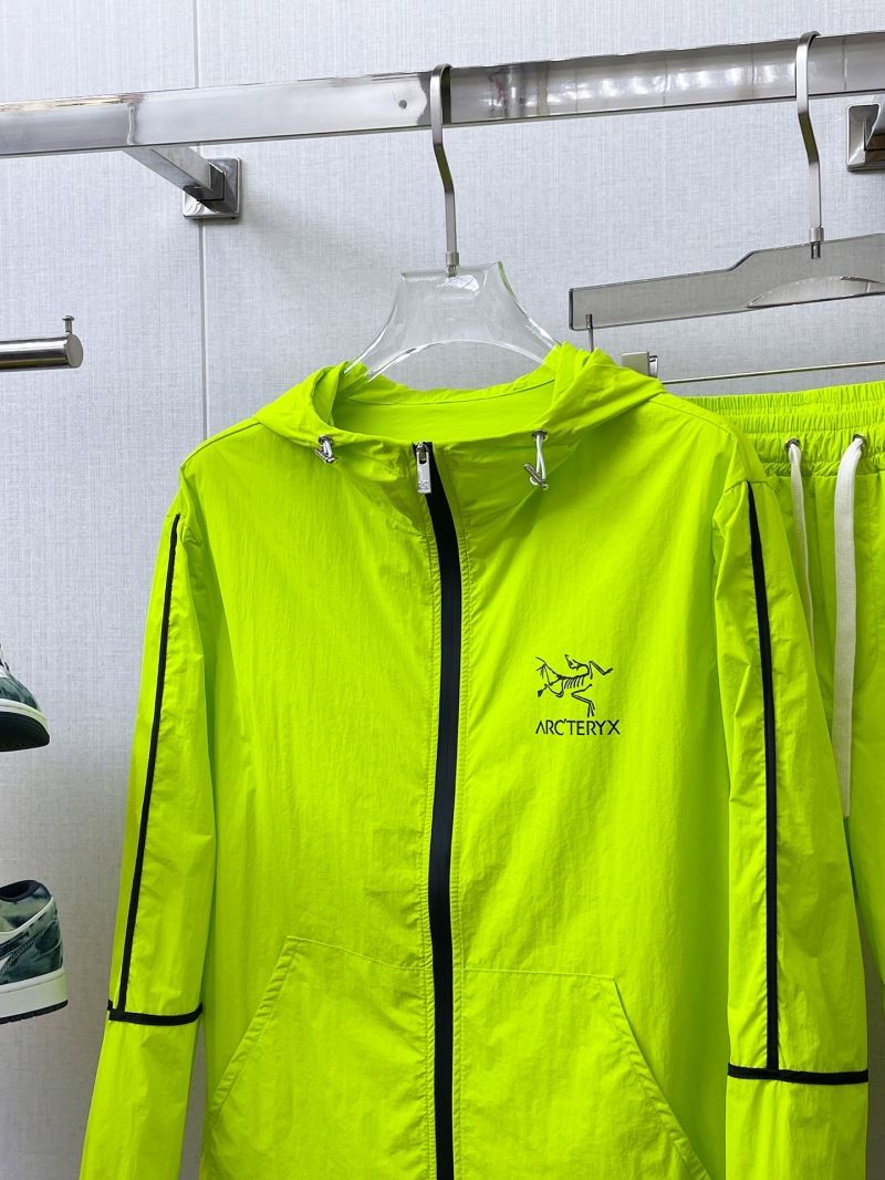 Arcteryx Sunscreen Jacket